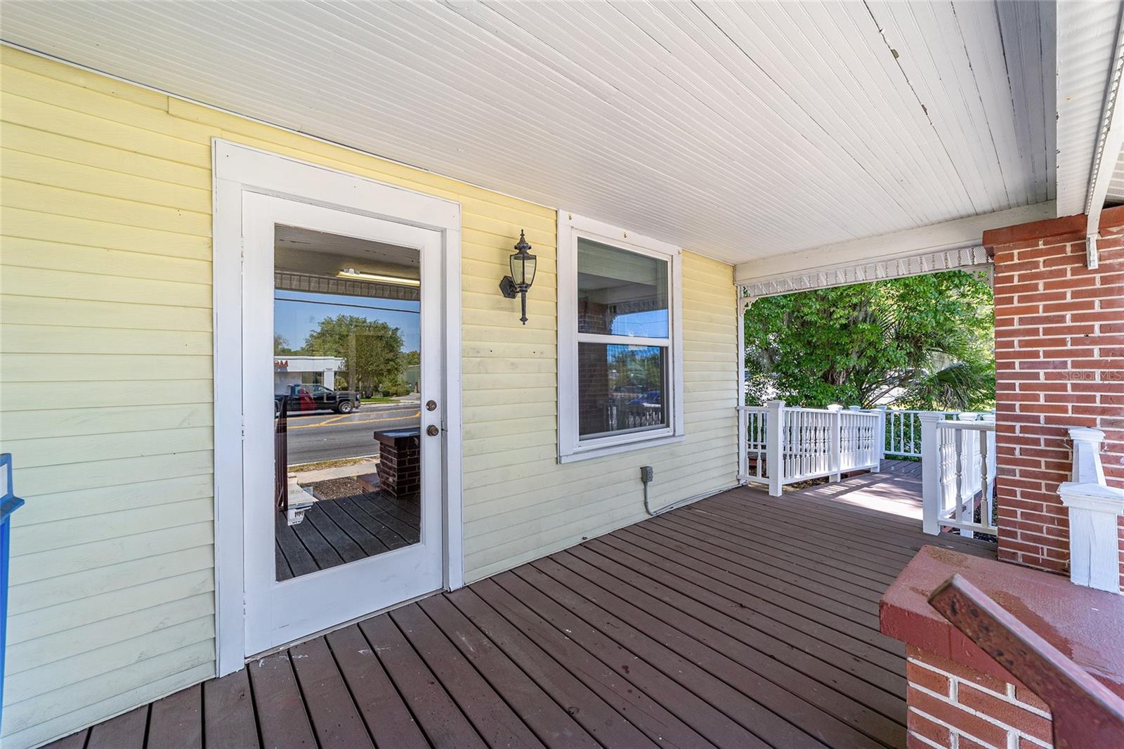 HOMESTEAD - Commercial Sale