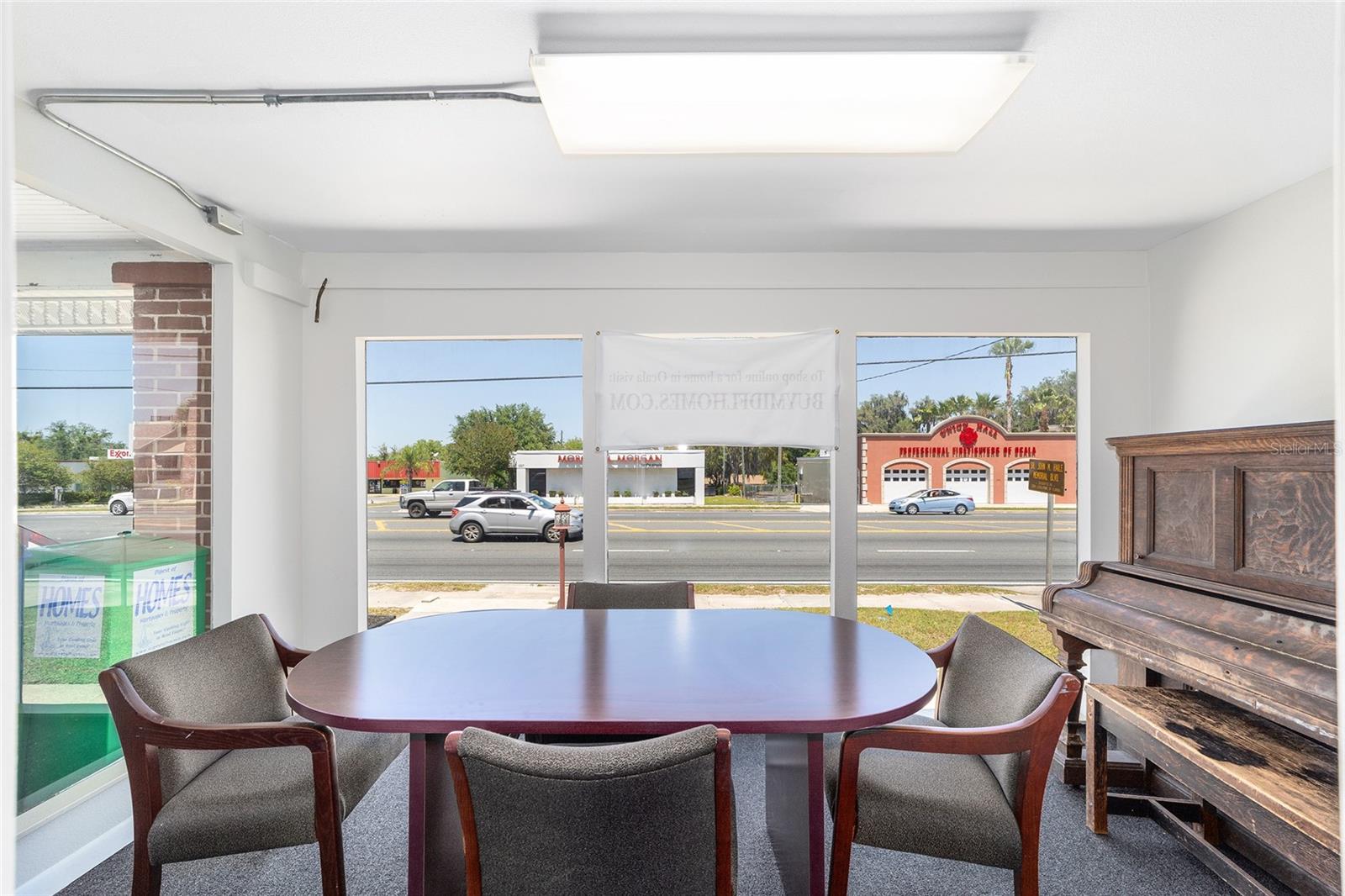 HOMESTEAD - Commercial Sale