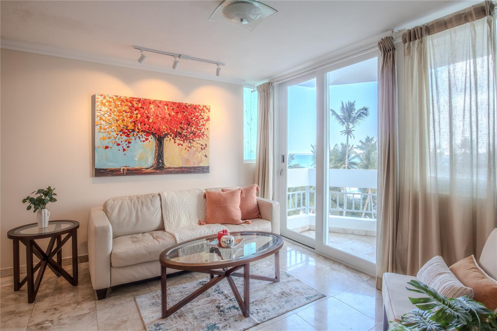 3103 Ave. Isla Verde THE GALAXY 506