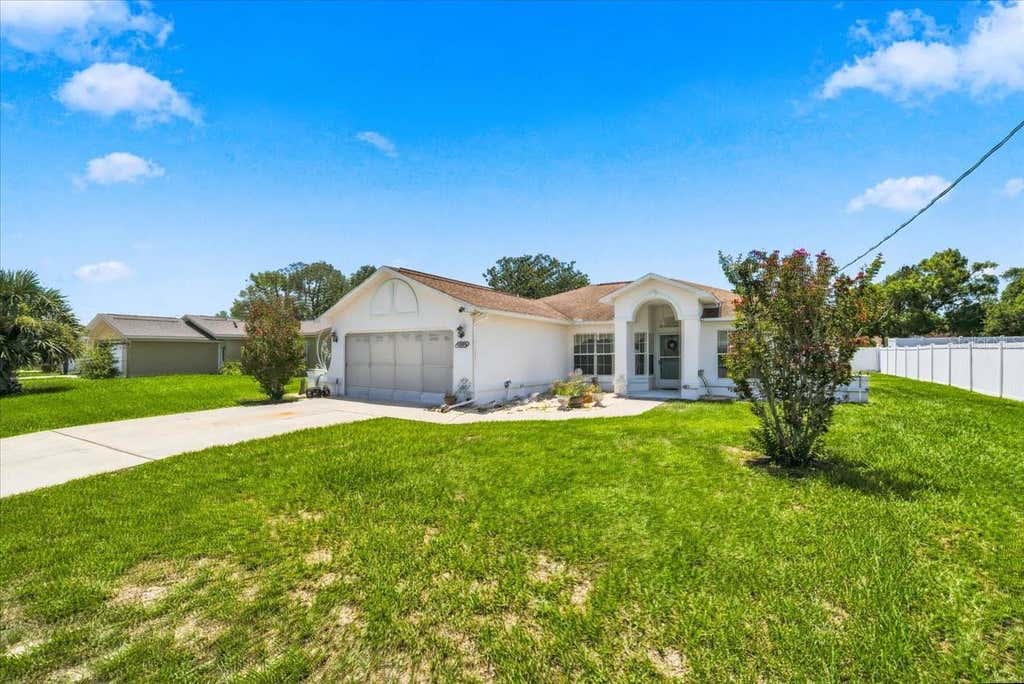 Photo of 10432 Gatling Street, Spring Hill, FL 34608 (MLS # W7888543)
