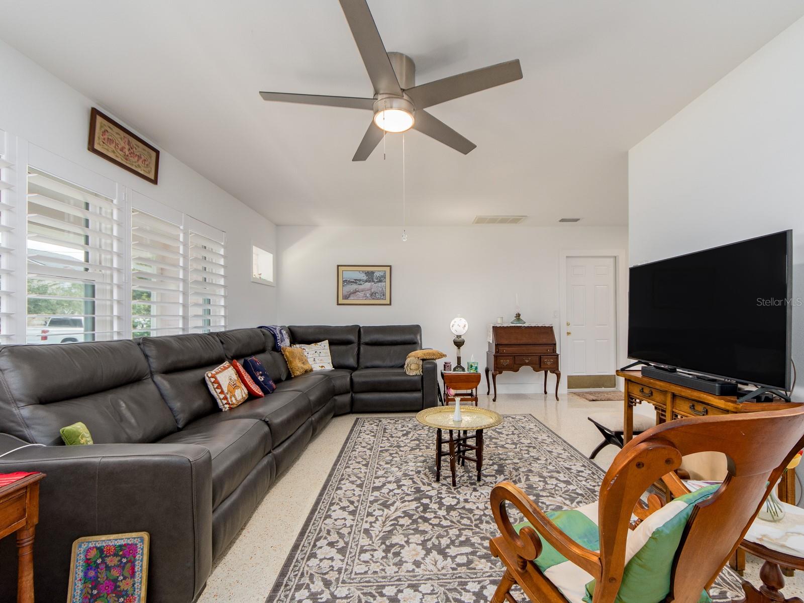 Search Properties for Sale 4 63 NICHOLAS DRIVE