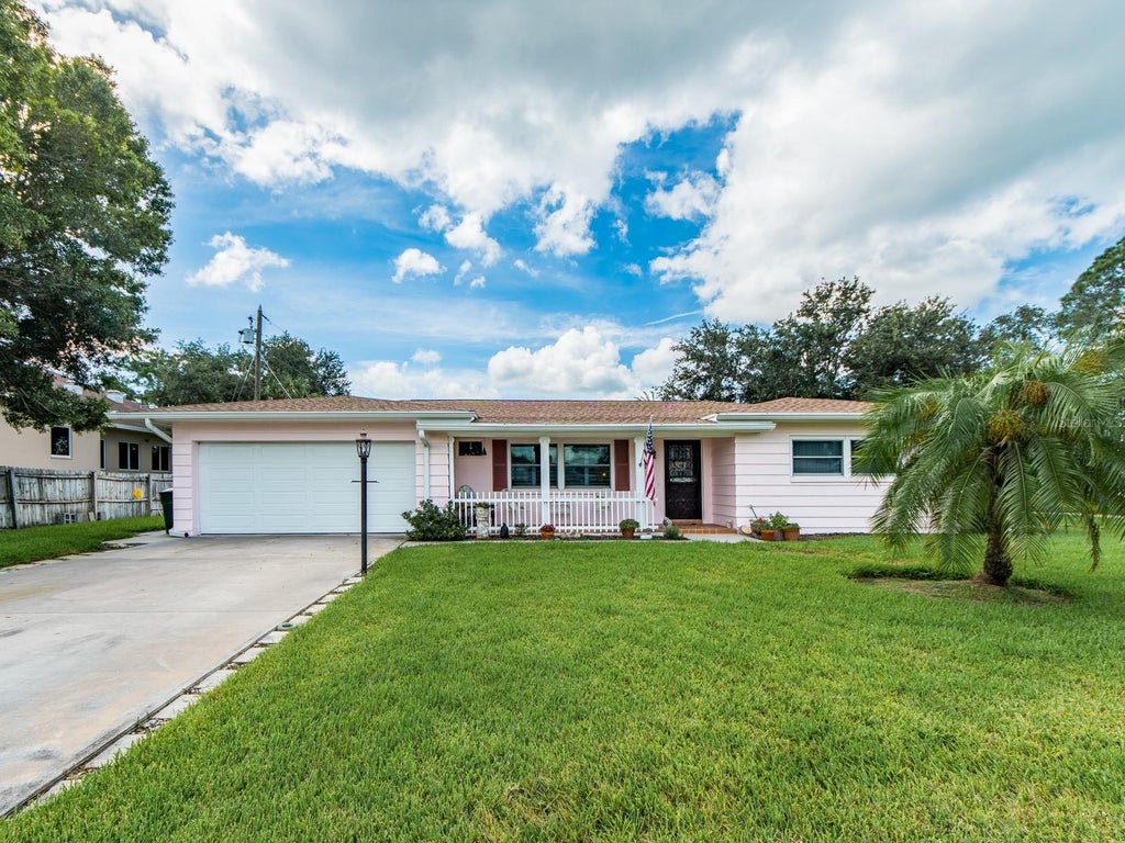 Photo of 63 Nicholas Drive, Dunedin, FL 34698 (MLS # TB8544261)