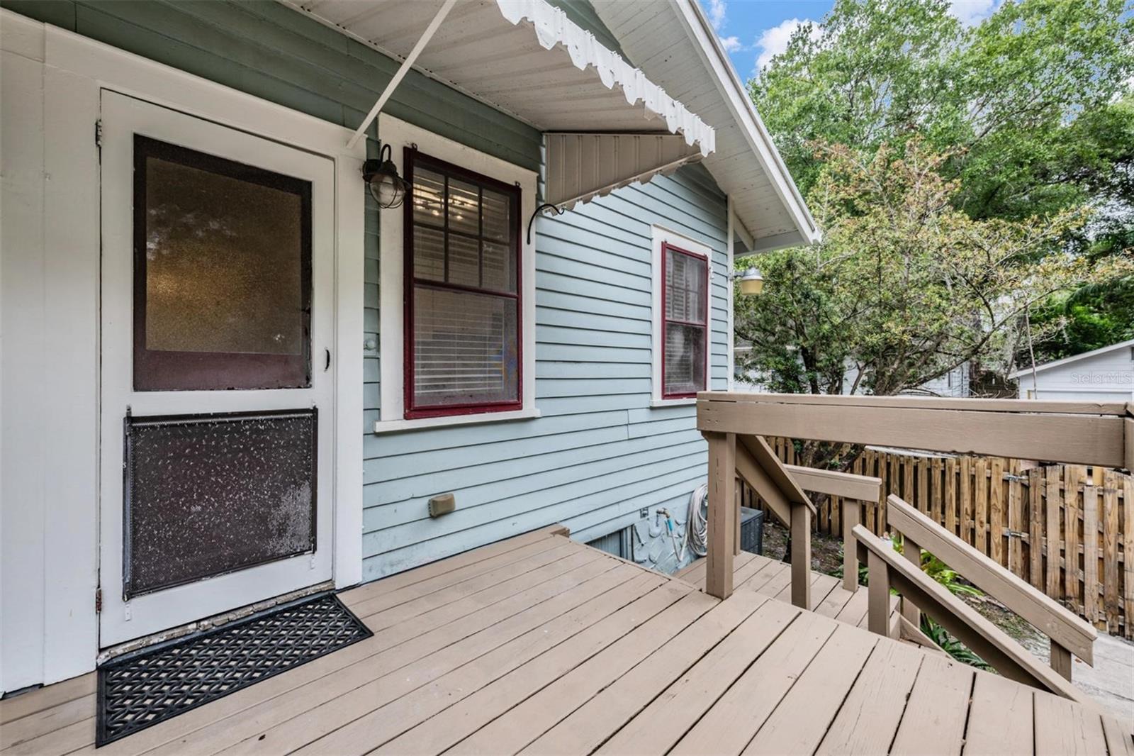 EVELYN CITY - Residential Lease