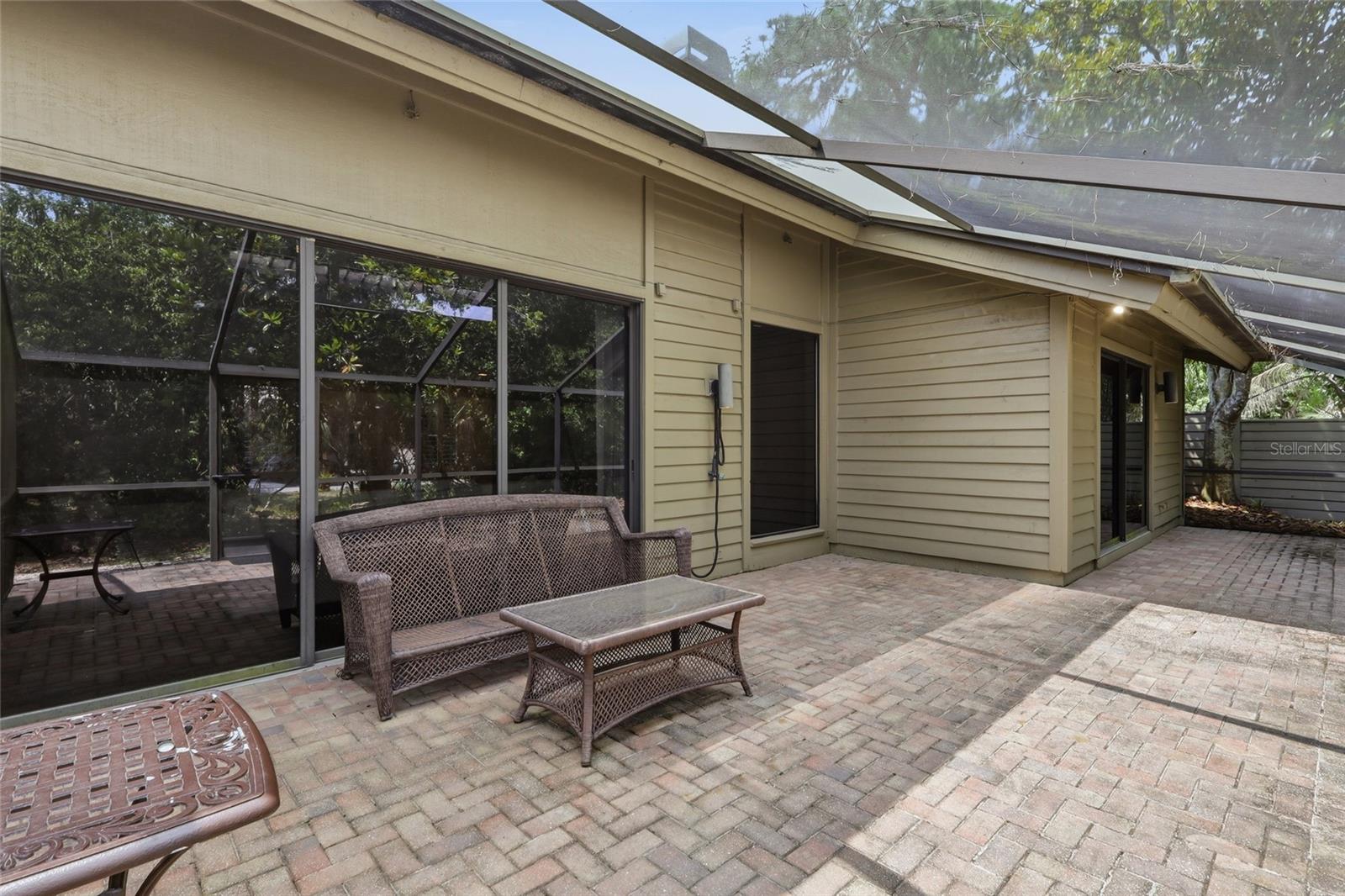 SADDLEBROOK - Residential