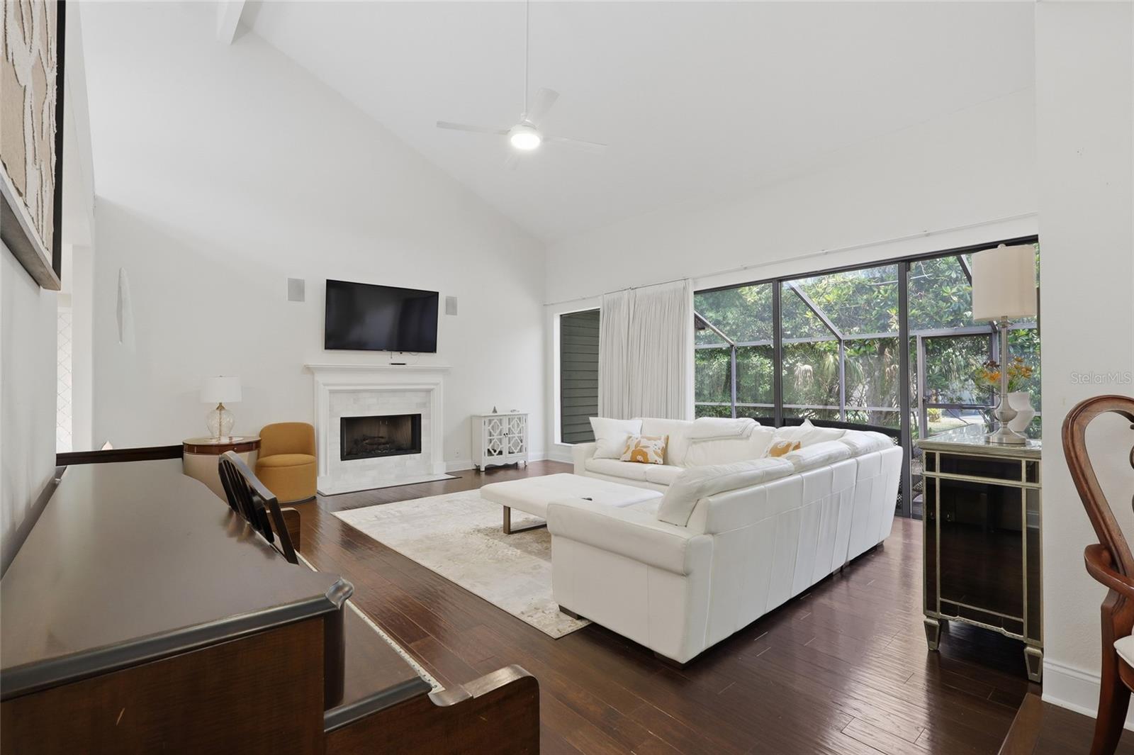SADDLEBROOK - Residential