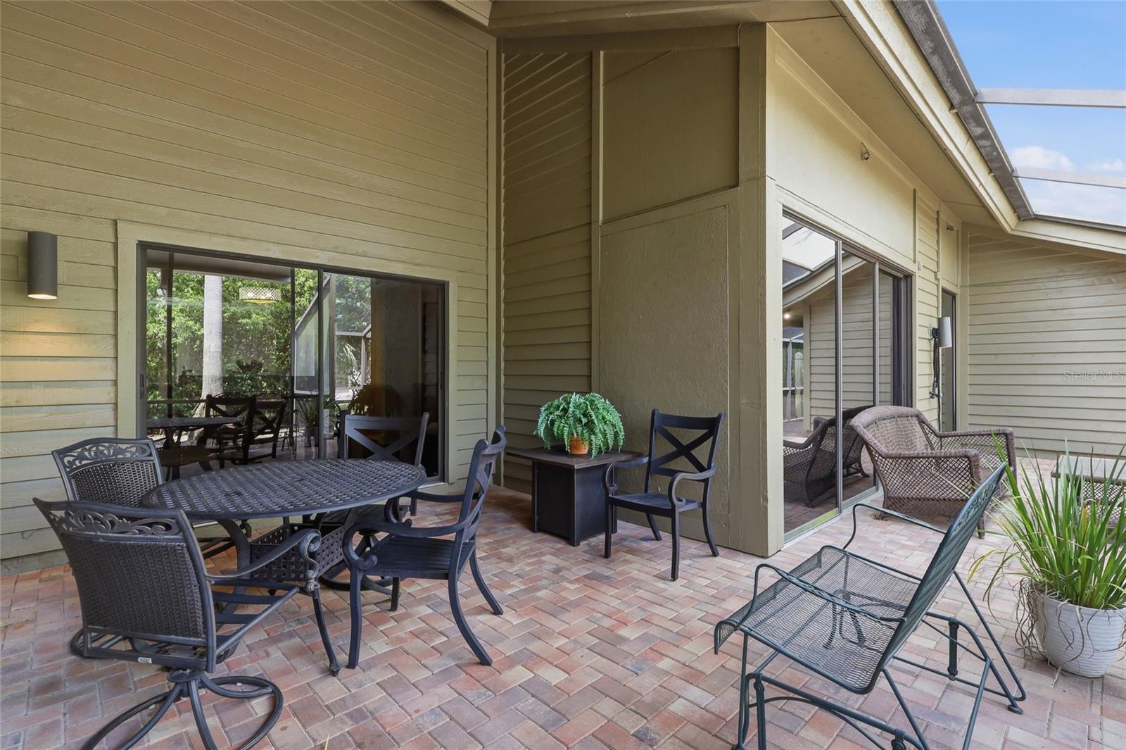 SADDLEBROOK - Residential
