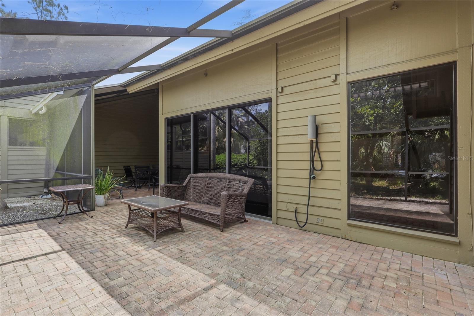 SADDLEBROOK - Residential