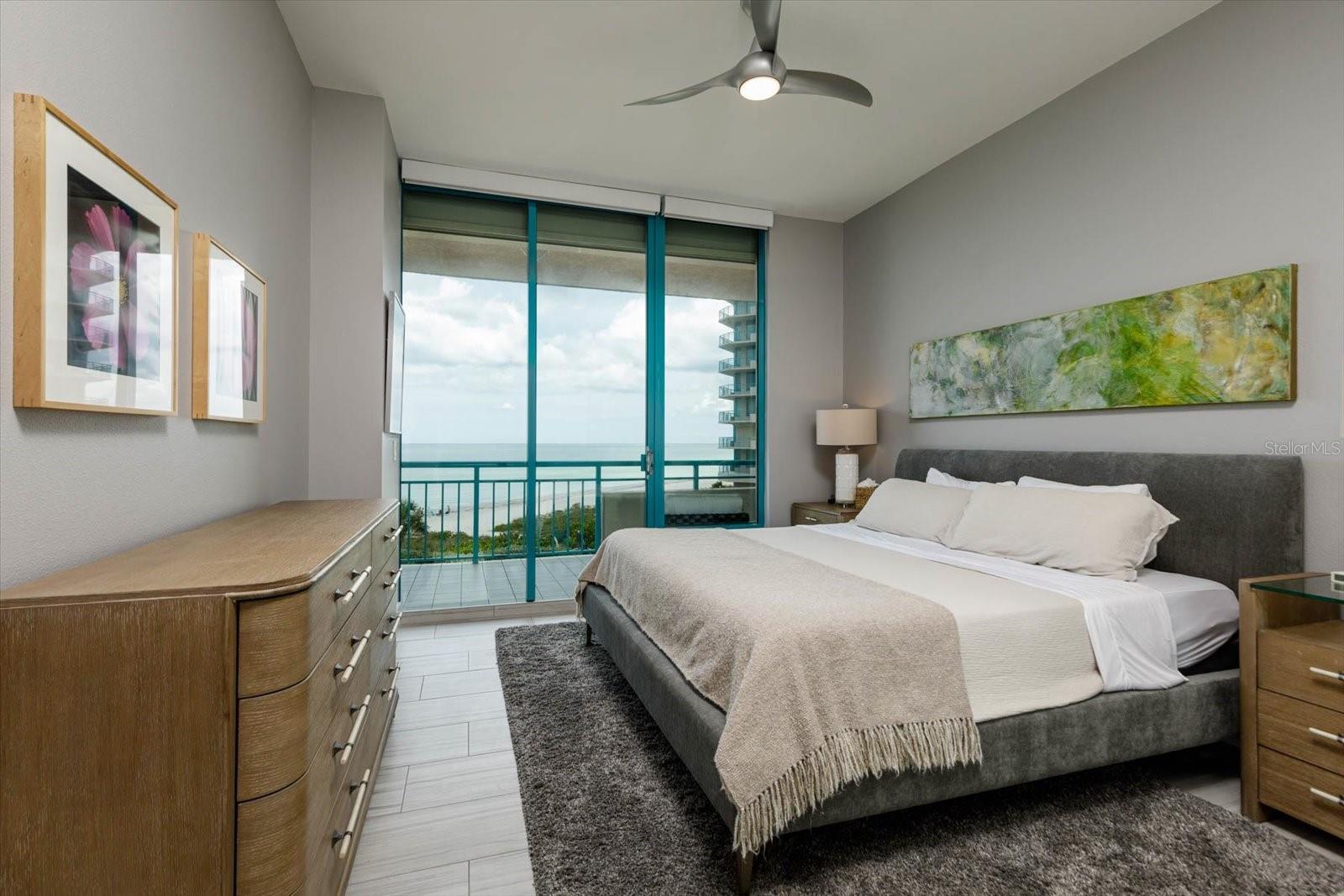 ULTIMAR THREE CONDO - Residential