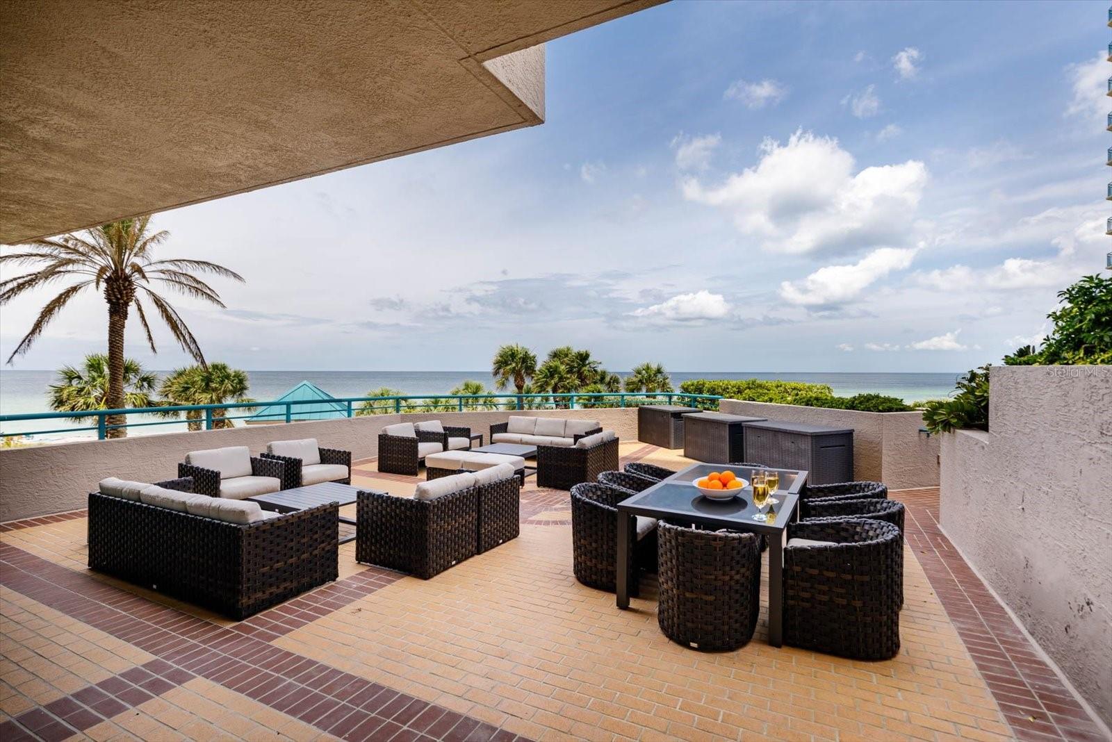 ULTIMAR THREE CONDO - Residential