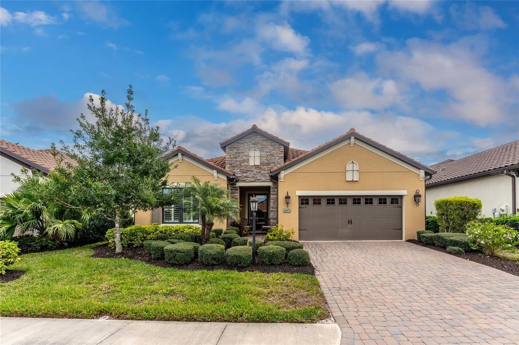 Photo of 26853 Weiskopf Drive, Englewood, FL 34223 (MLS # D6145847)