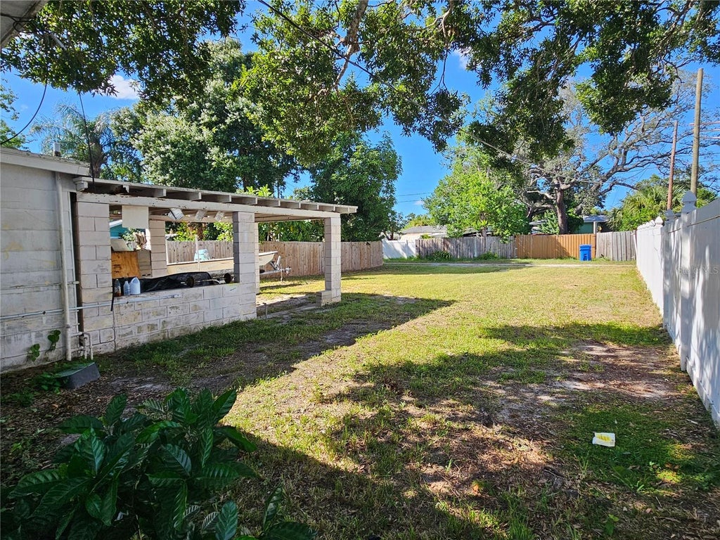 Photo of 4609 16th Avenue N, St Petersburg, FL 33713 (MLS # TB8549821)