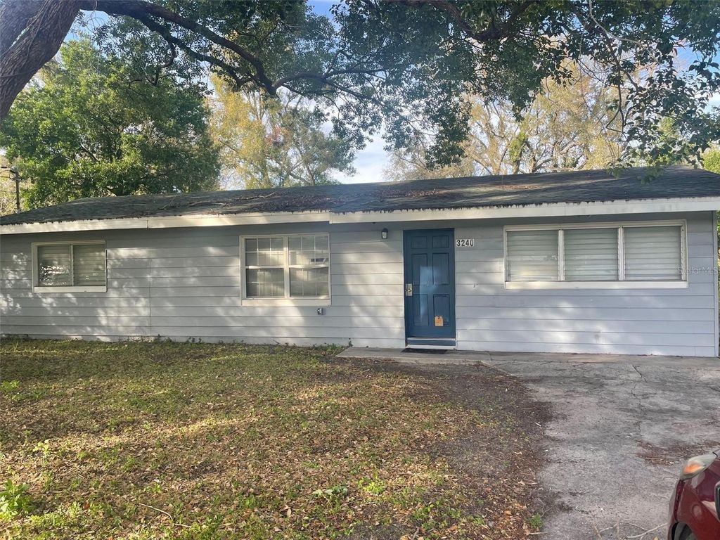 Photo of 3240 Avenue Q NW, Winter Haven, FL 33881 (MLS # TB8435290)
