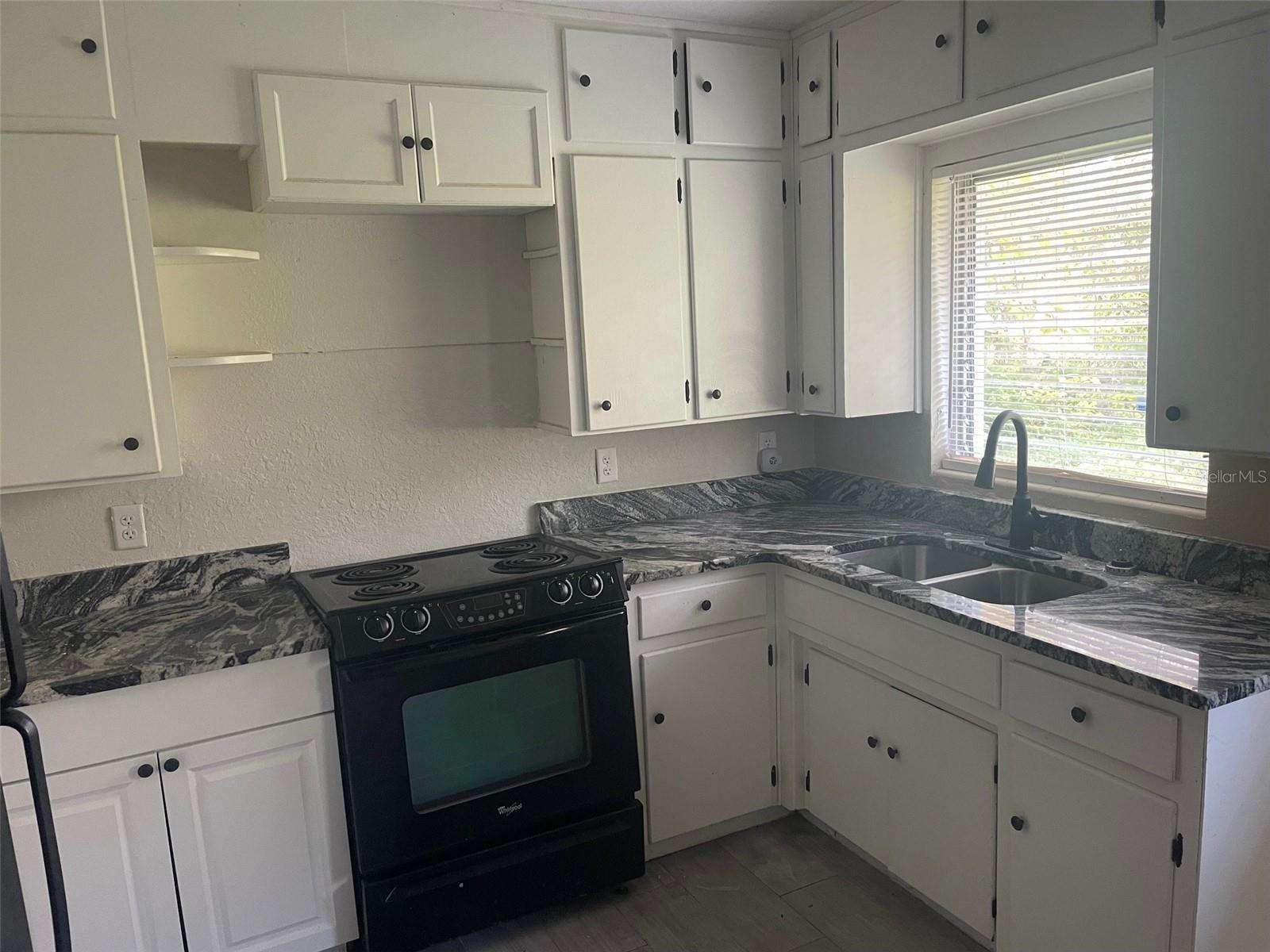INWOOD - Residential Lease