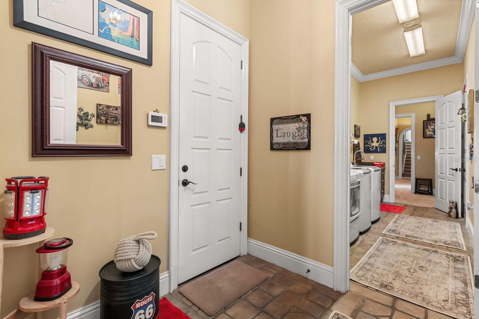 POSTAL GROVES - Residential