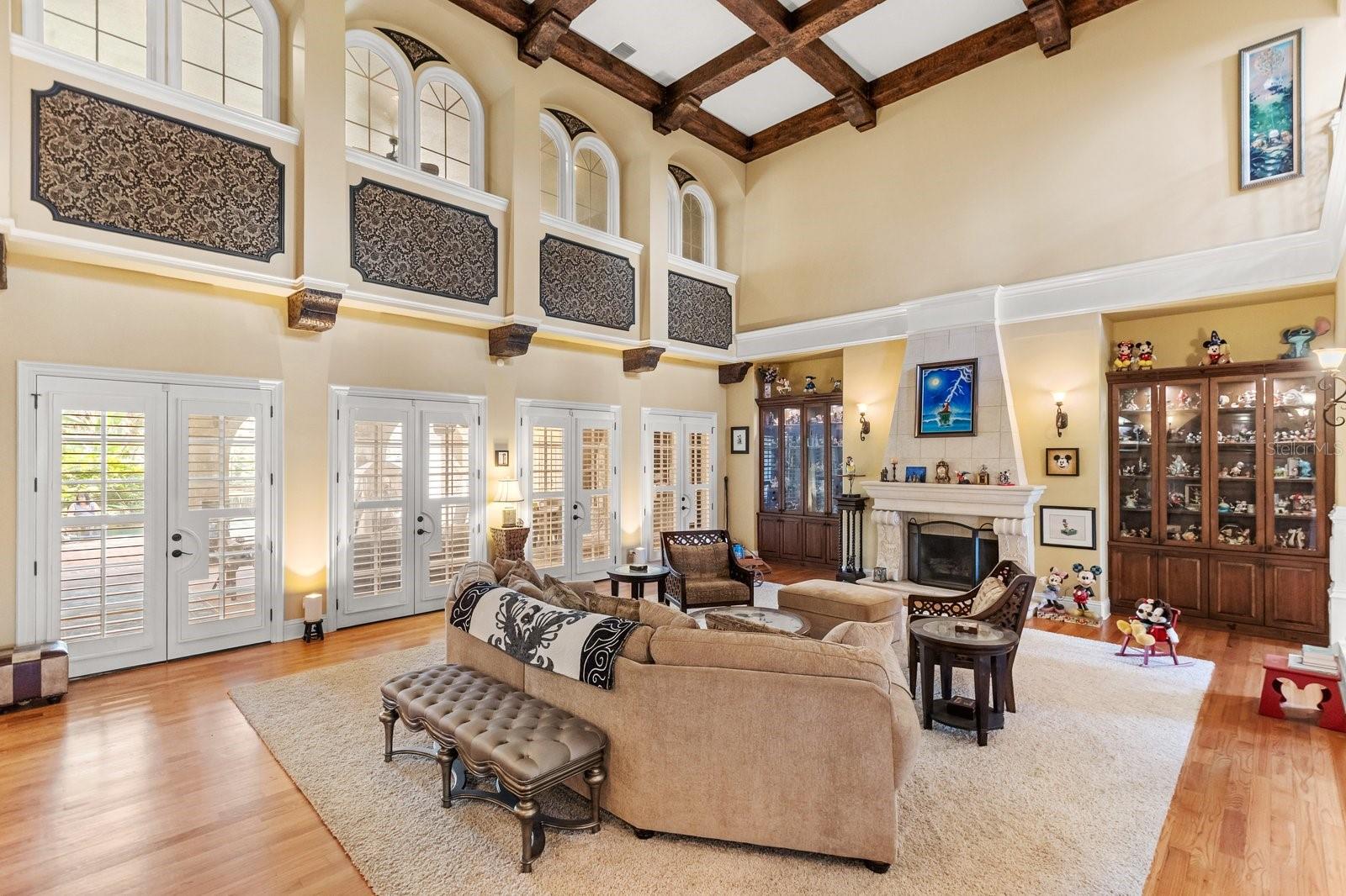 POSTAL GROVES - Residential