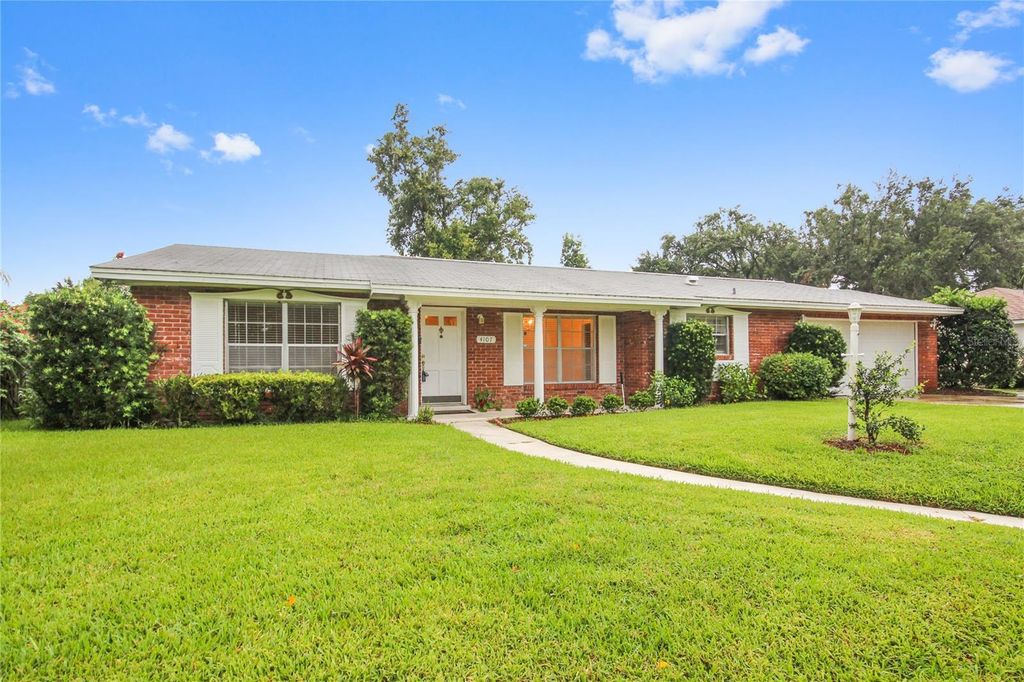 Photo of 4107 Old Dominion Road SE, Orlando, FL 32812 (MLS # O6379784)