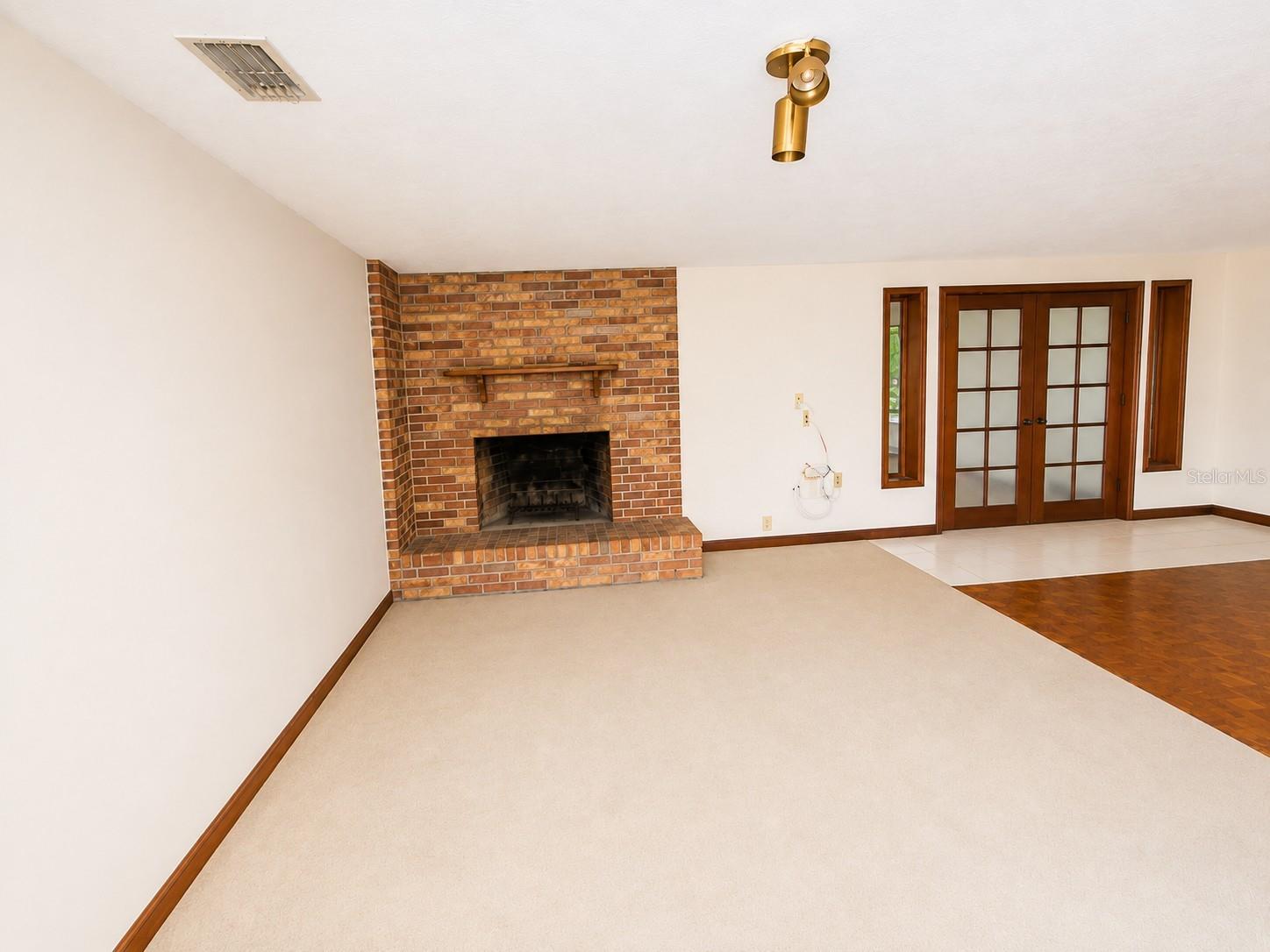 217 PLUMOSA ROAD