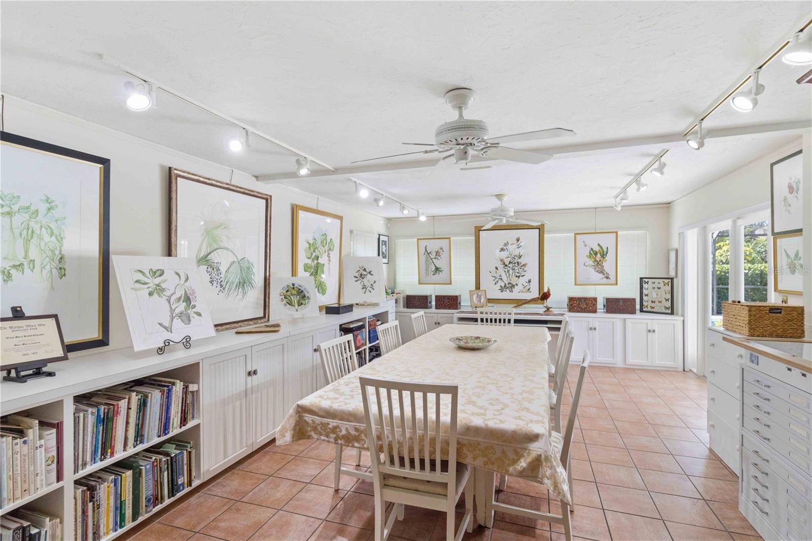 HIBISCUS PARK 1 - Residential