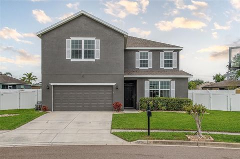 Photo of 203 Highland Meadows Street, Davenport, FL 33837 (MLS # O6340312)