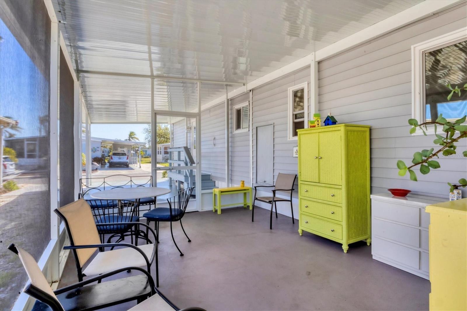 VENICE ISLE - Residential