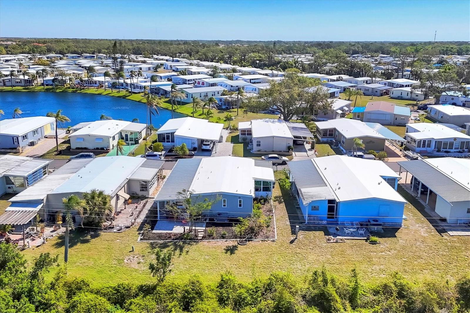 VENICE ISLE - Residential