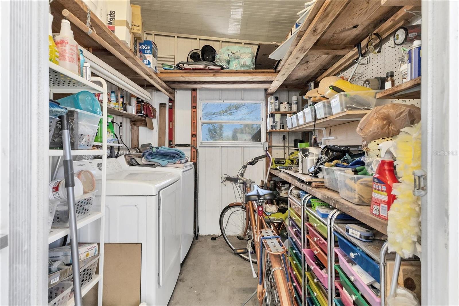 VENICE ISLE - Residential