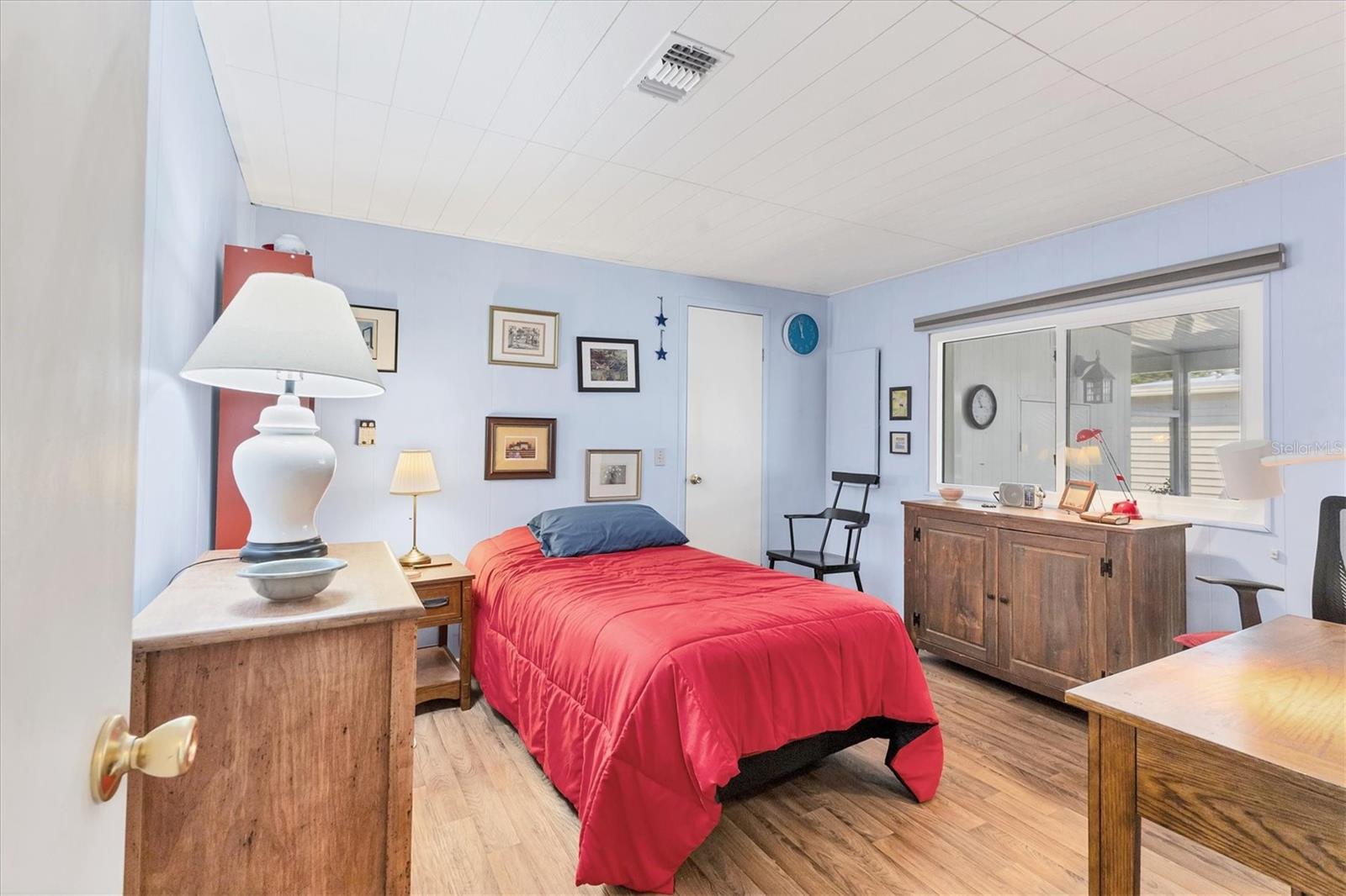 VENICE ISLE - Residential