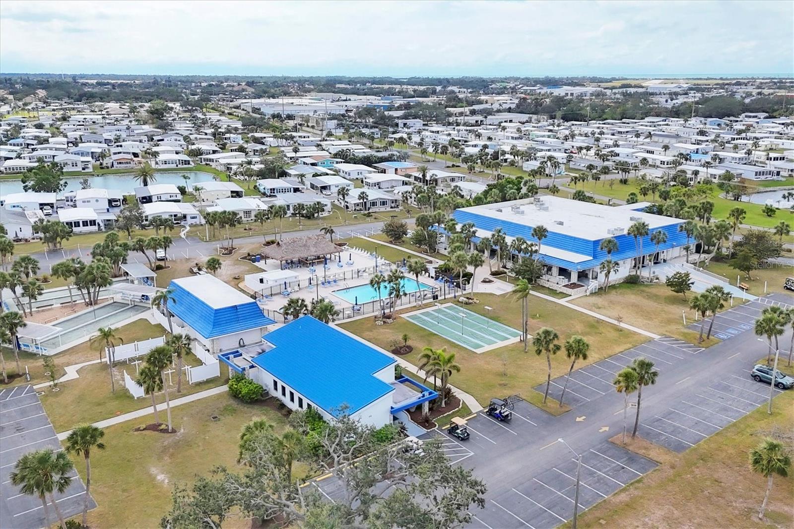 VENICE ISLE - Residential