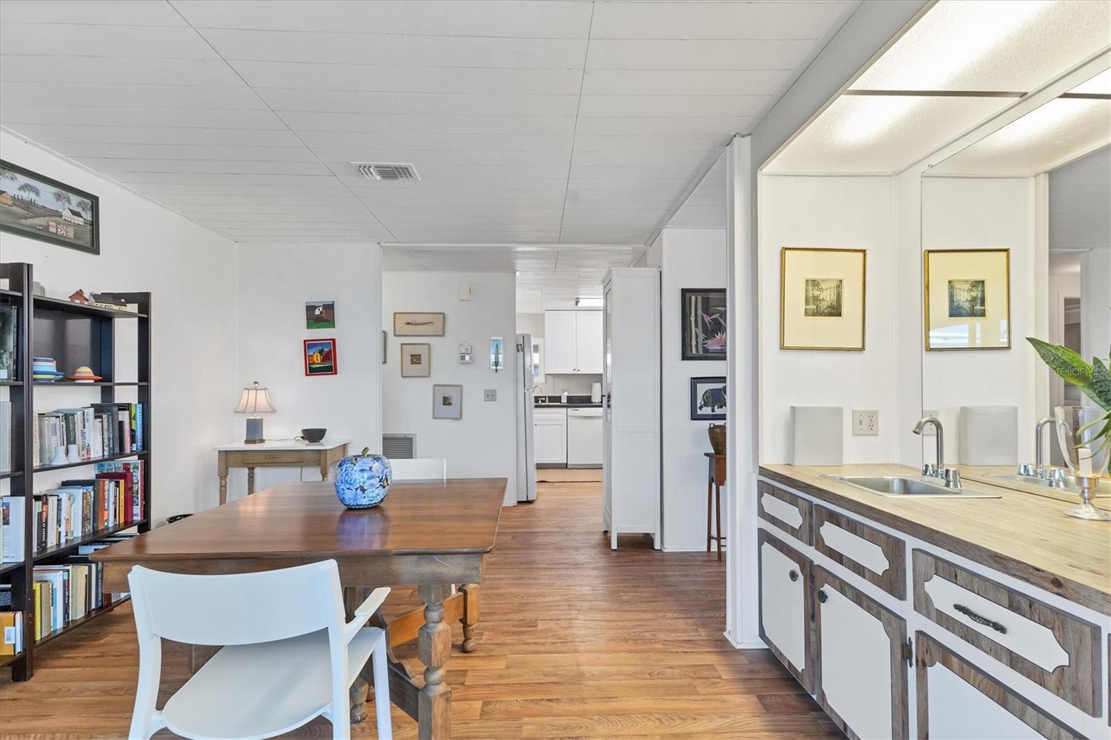 VENICE ISLE - Residential