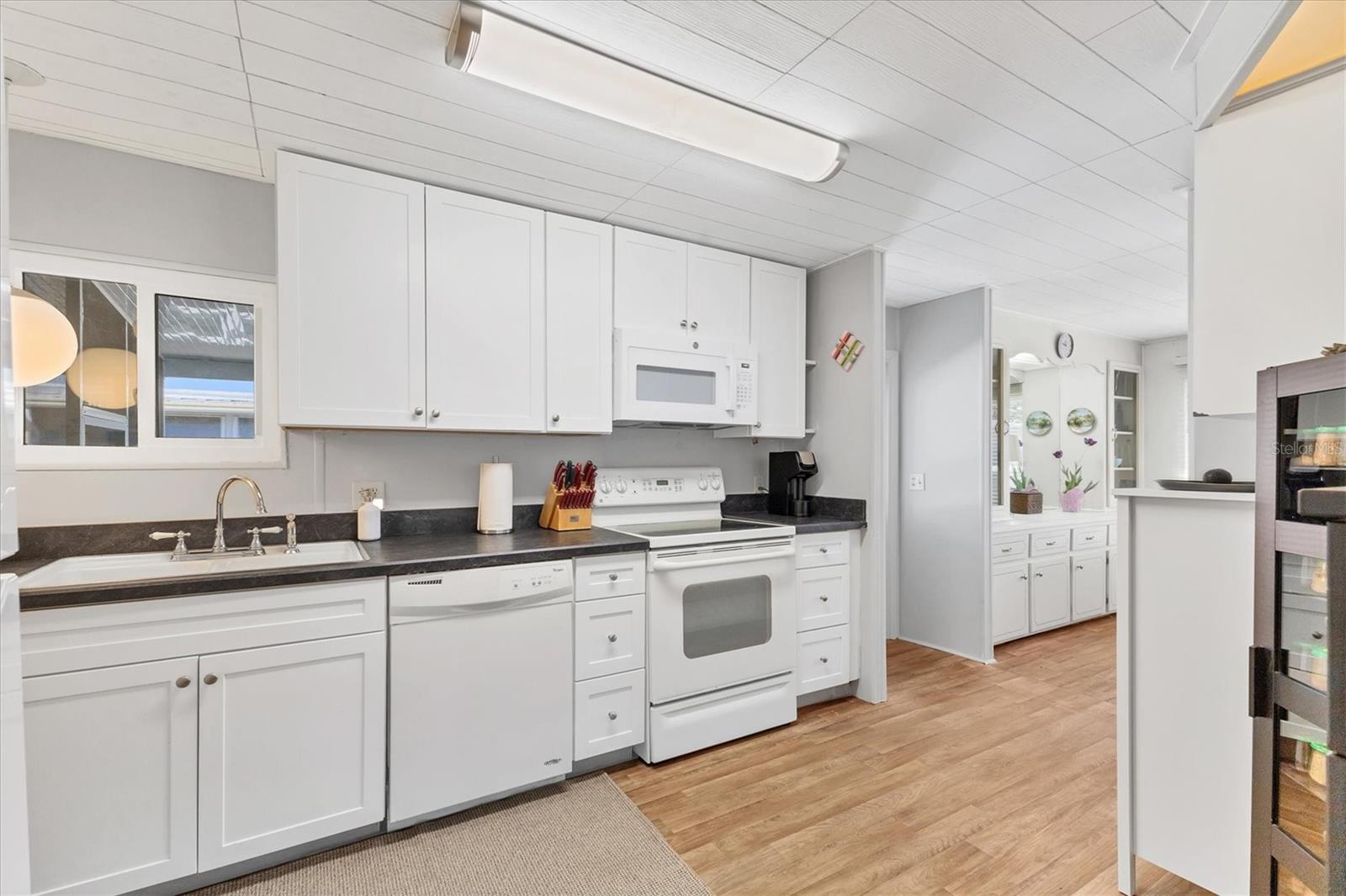 VENICE ISLE - Residential