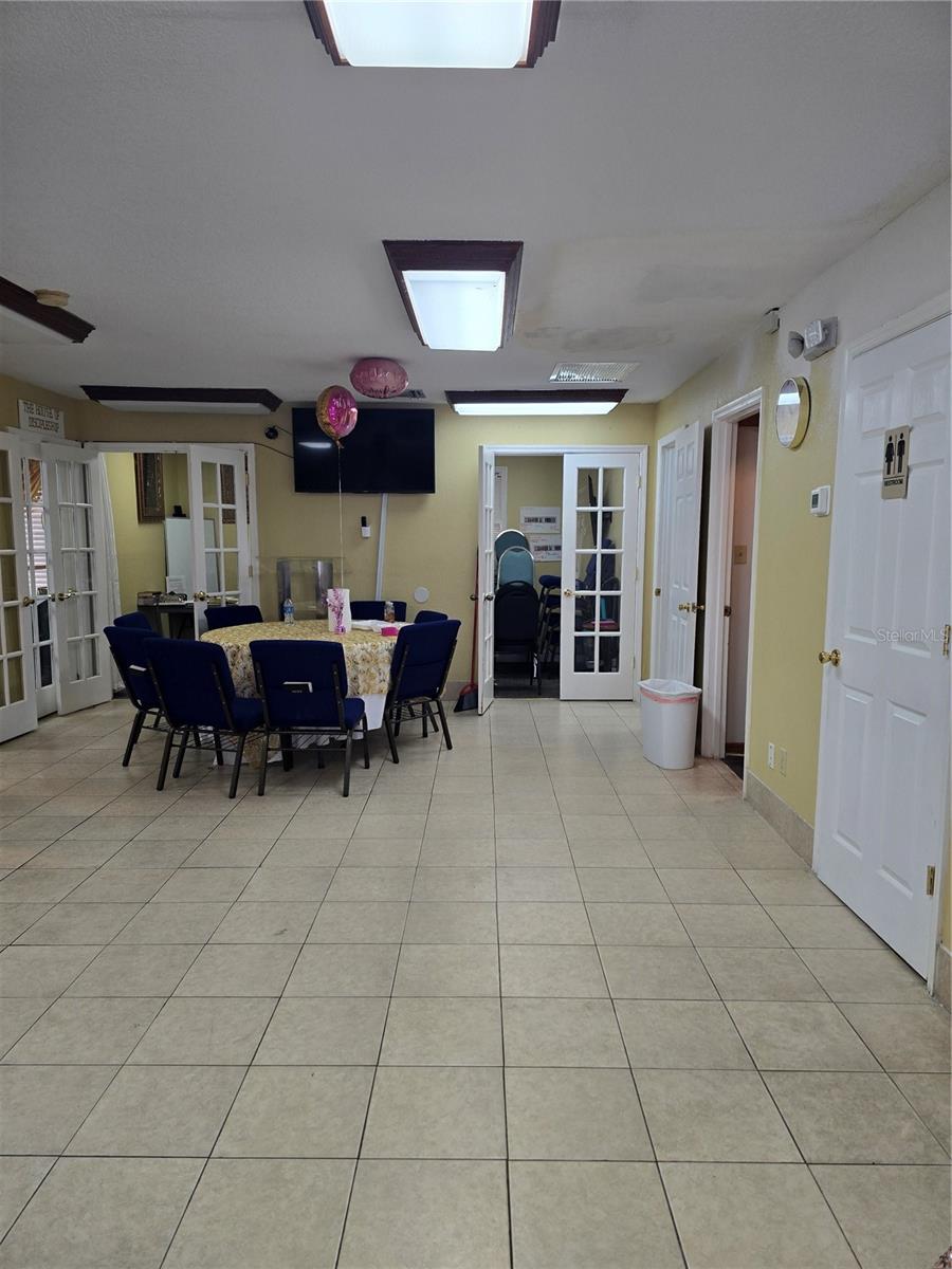 WINDTREE PROFESSIONAL CENTER PH 01 - Commercial Sale