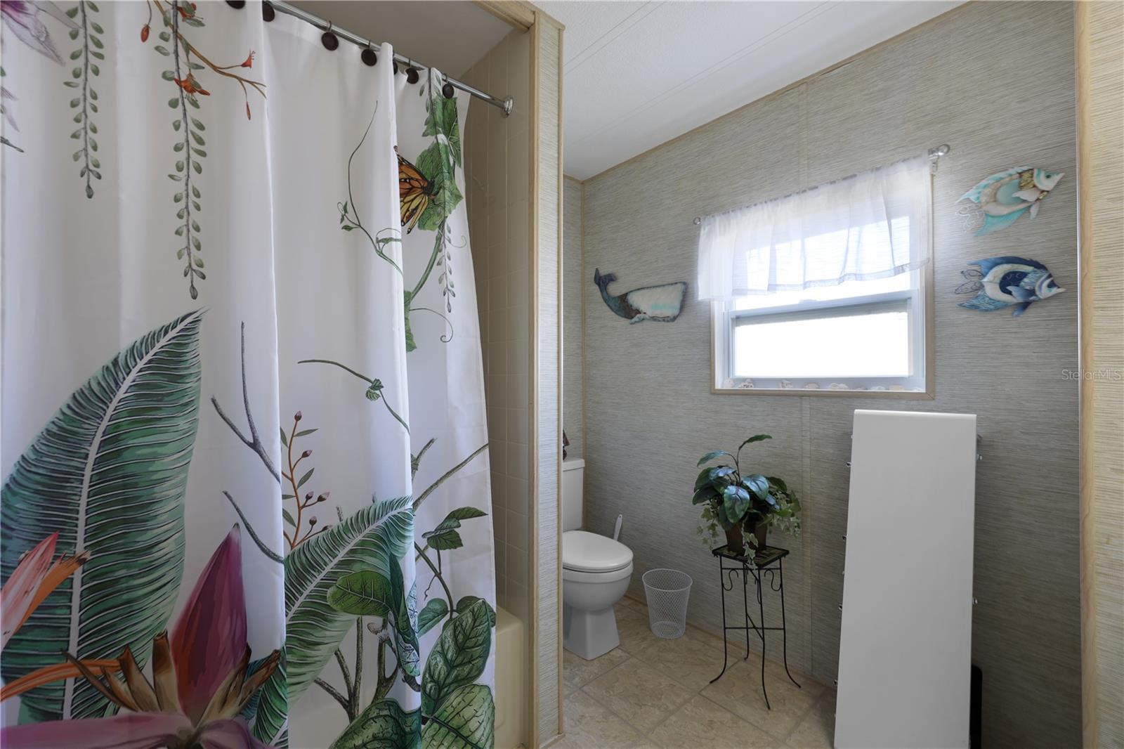 MAPLE LEAF ESTATES - Residential