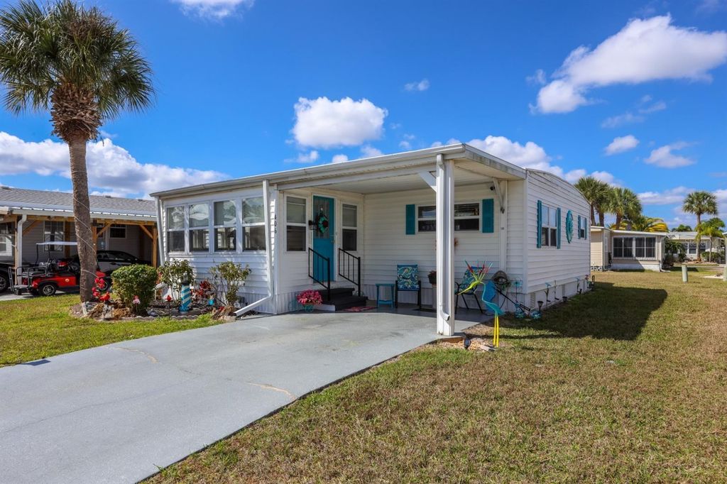 Photo of 2100 Kings Highway #406, Port Charlotte, FL 33980 (MLS # C7522968)