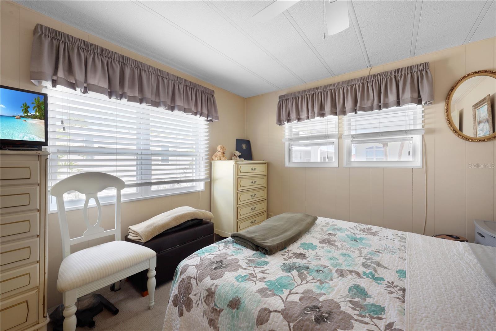 MAPLE LEAF ESTATES - Residential