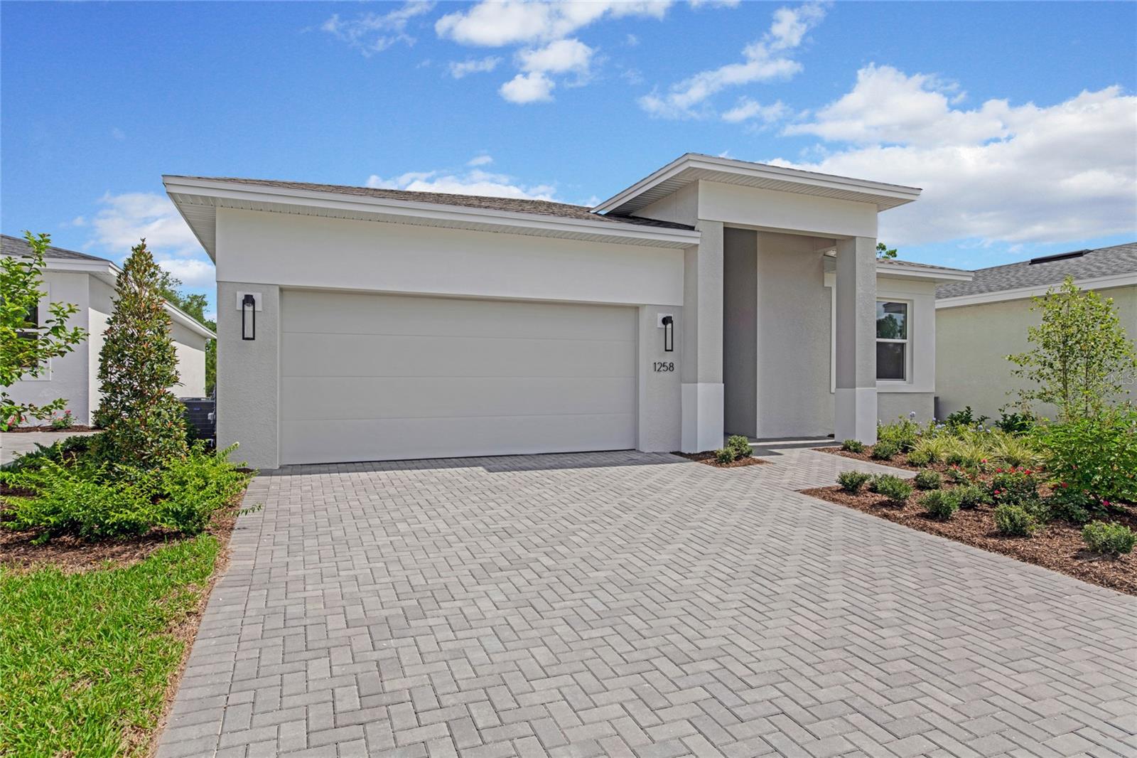 1258 VENICE COURT