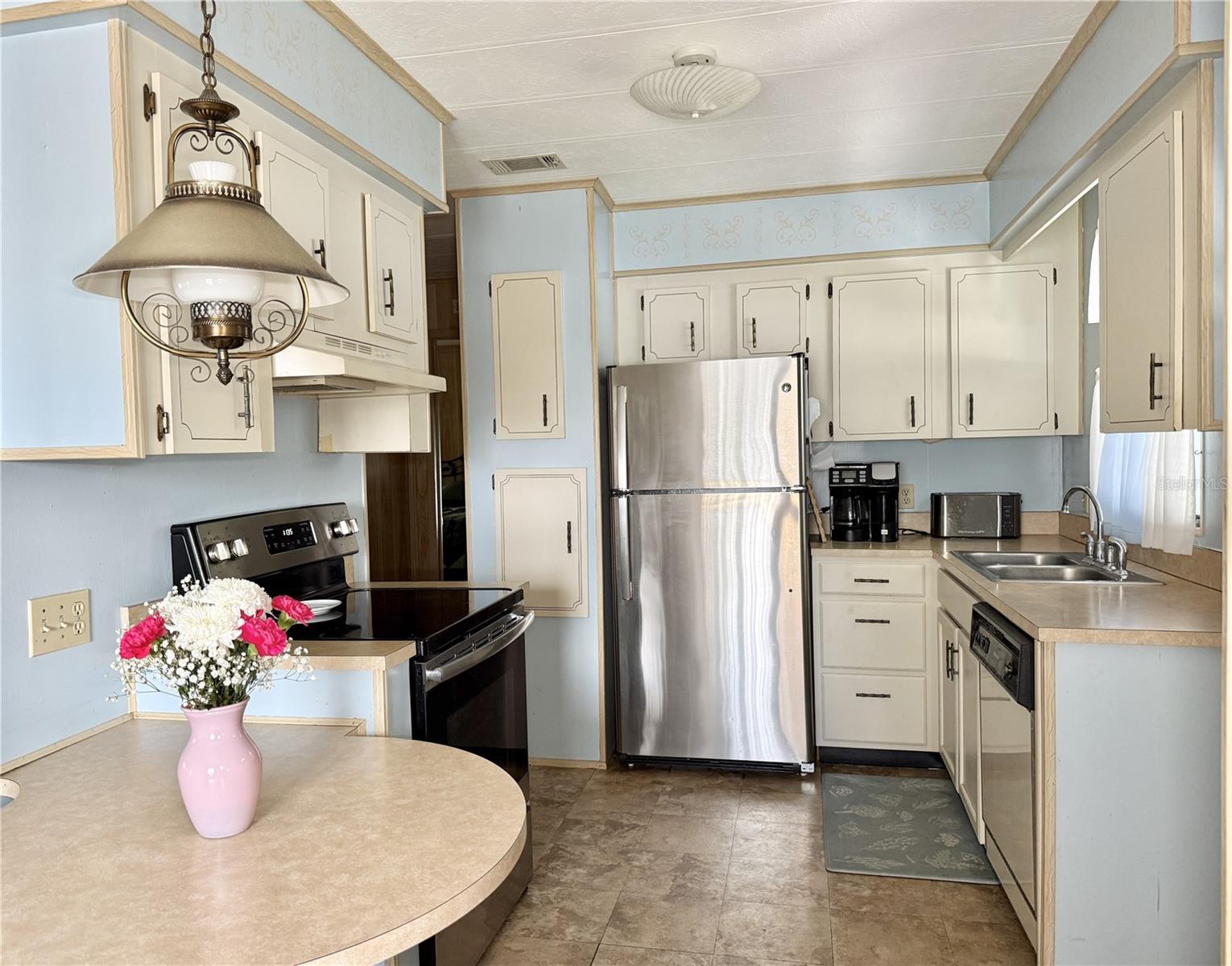 TIPPECANOE VILLAGE - Residential