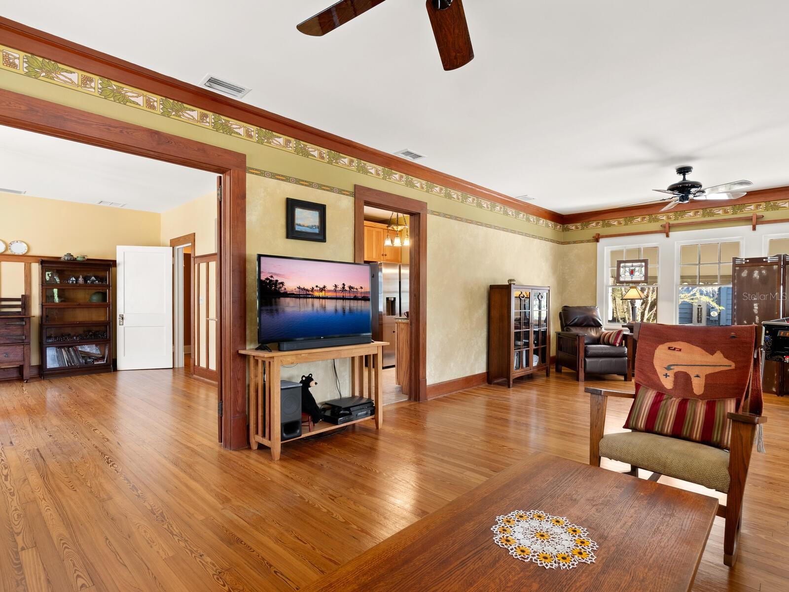 E D SCROGINS SUB - Residential