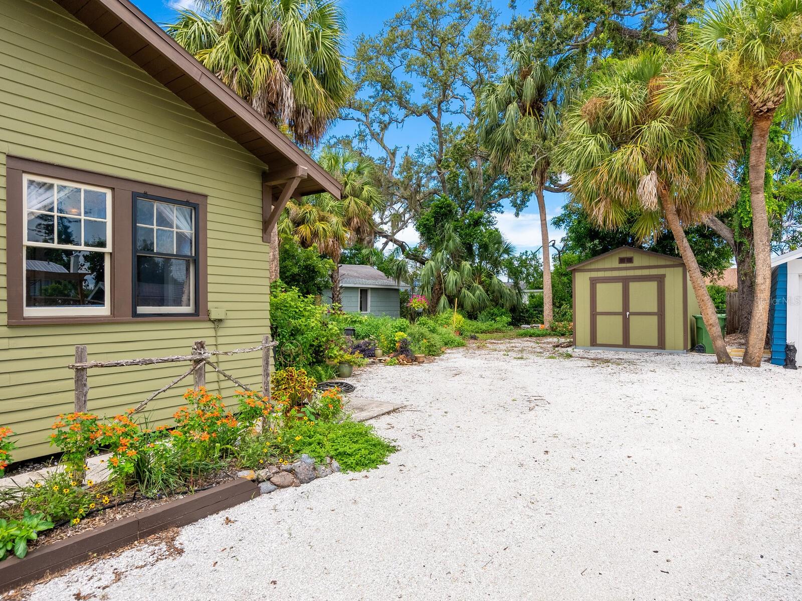 E D SCROGINS SUB - Residential