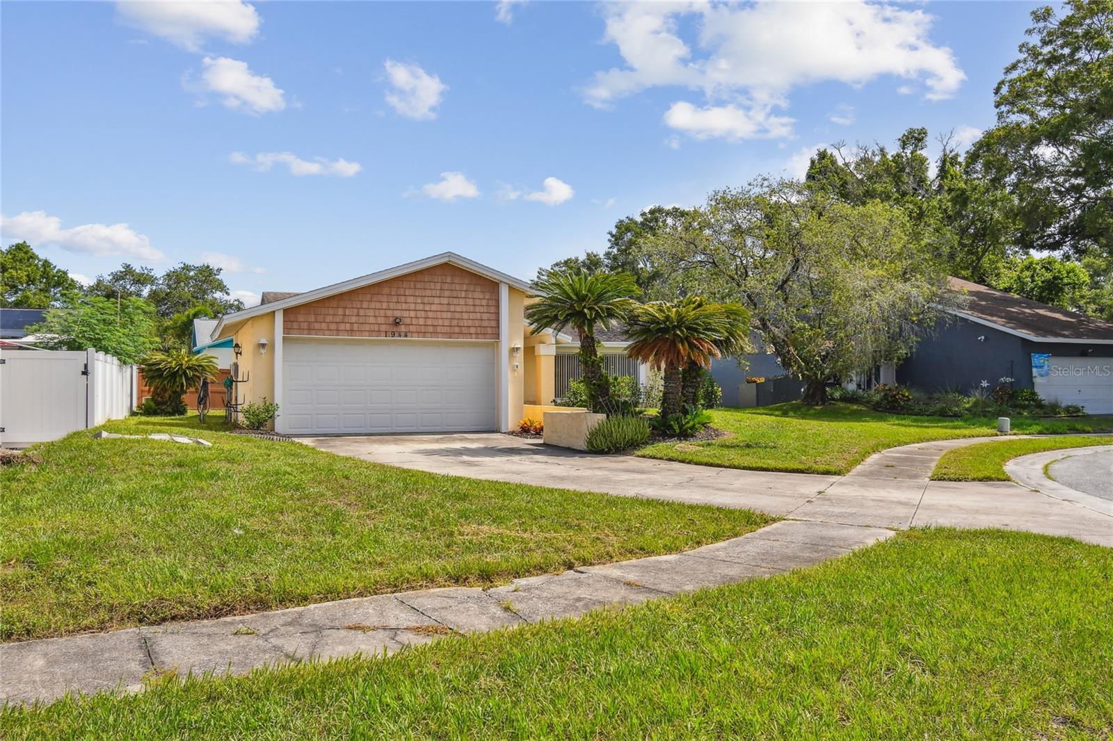 1944 HASTINGS LANE