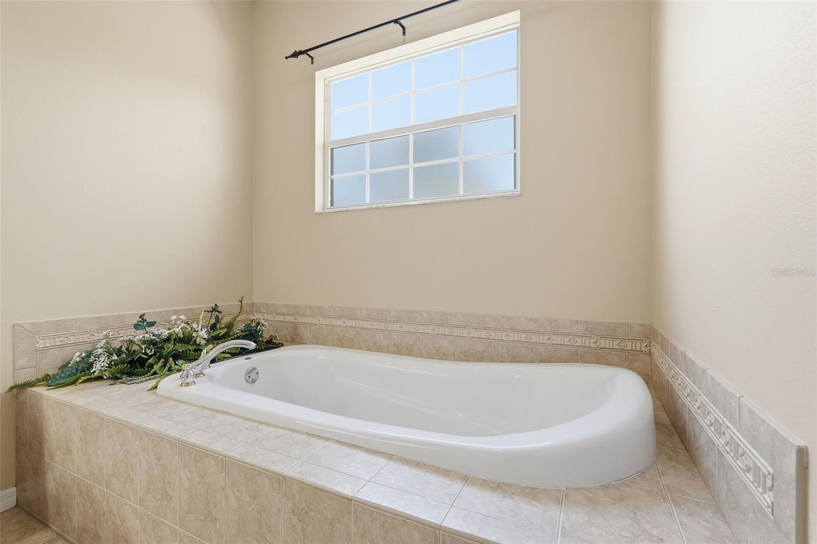 HOLLY AT BARDMOOR - Residential