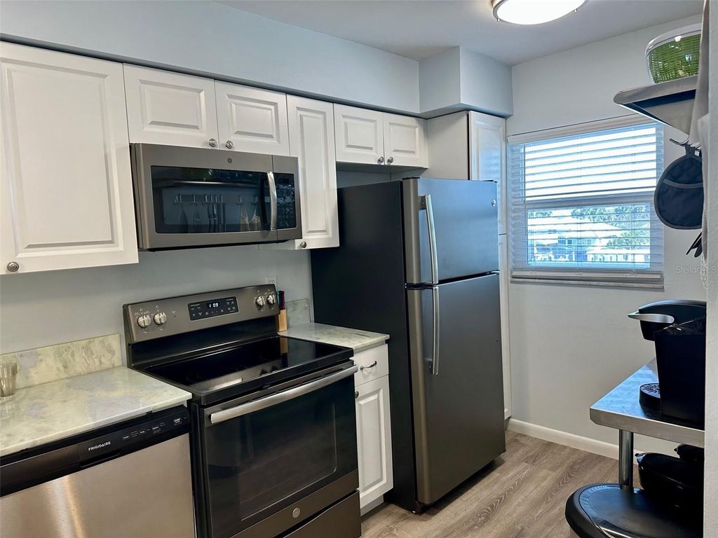 Photo of 950 Tarpon Center Drive #301, Venice, FL 34285 (MLS # N6141734)