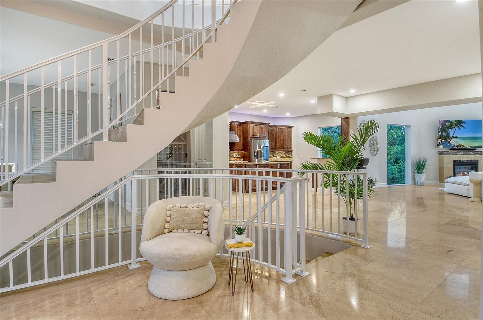 HAWKS HARBOR - Residential
