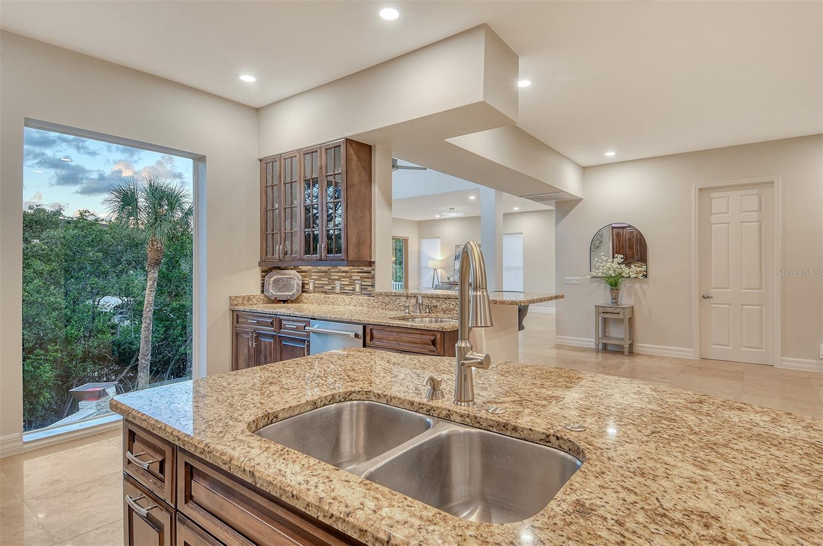 HAWKS HARBOR - Residential