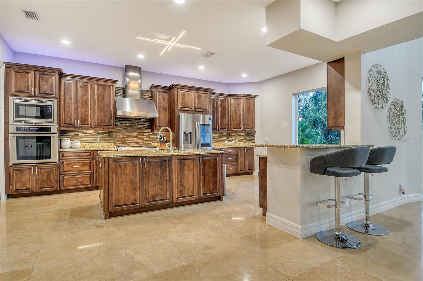 7154 HAWKS HARBOR CIRCLE