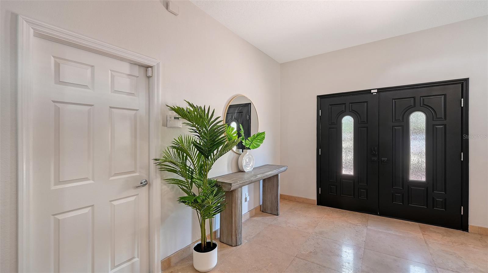 HAWKS HARBOR - Residential