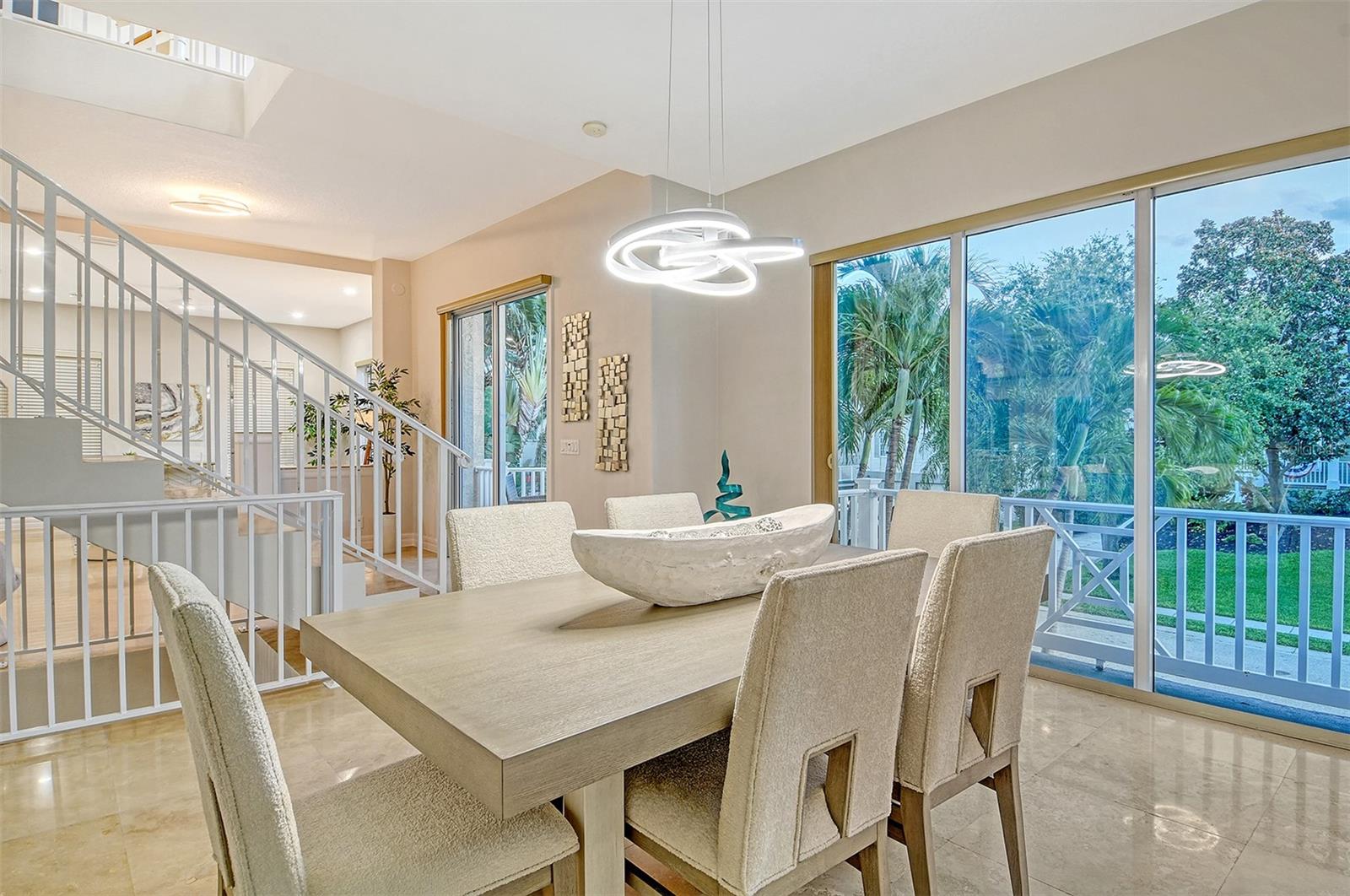 HAWKS HARBOR - Residential