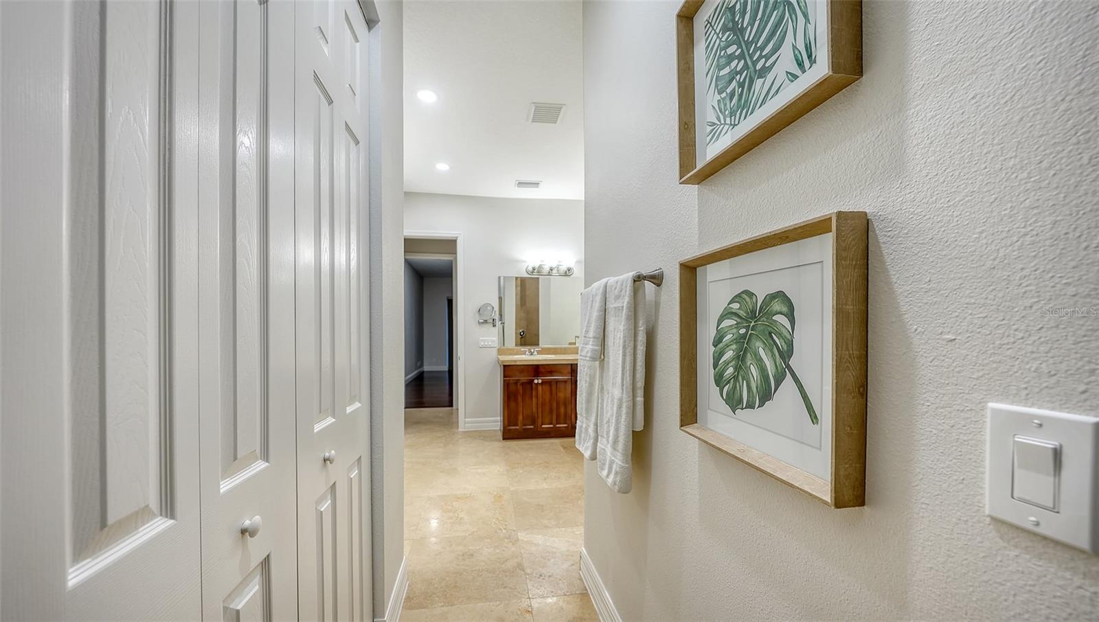 HAWKS HARBOR - Residential