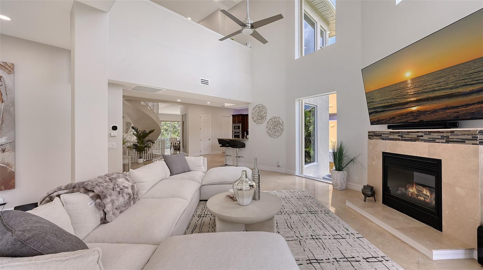 HAWKS HARBOR - Residential