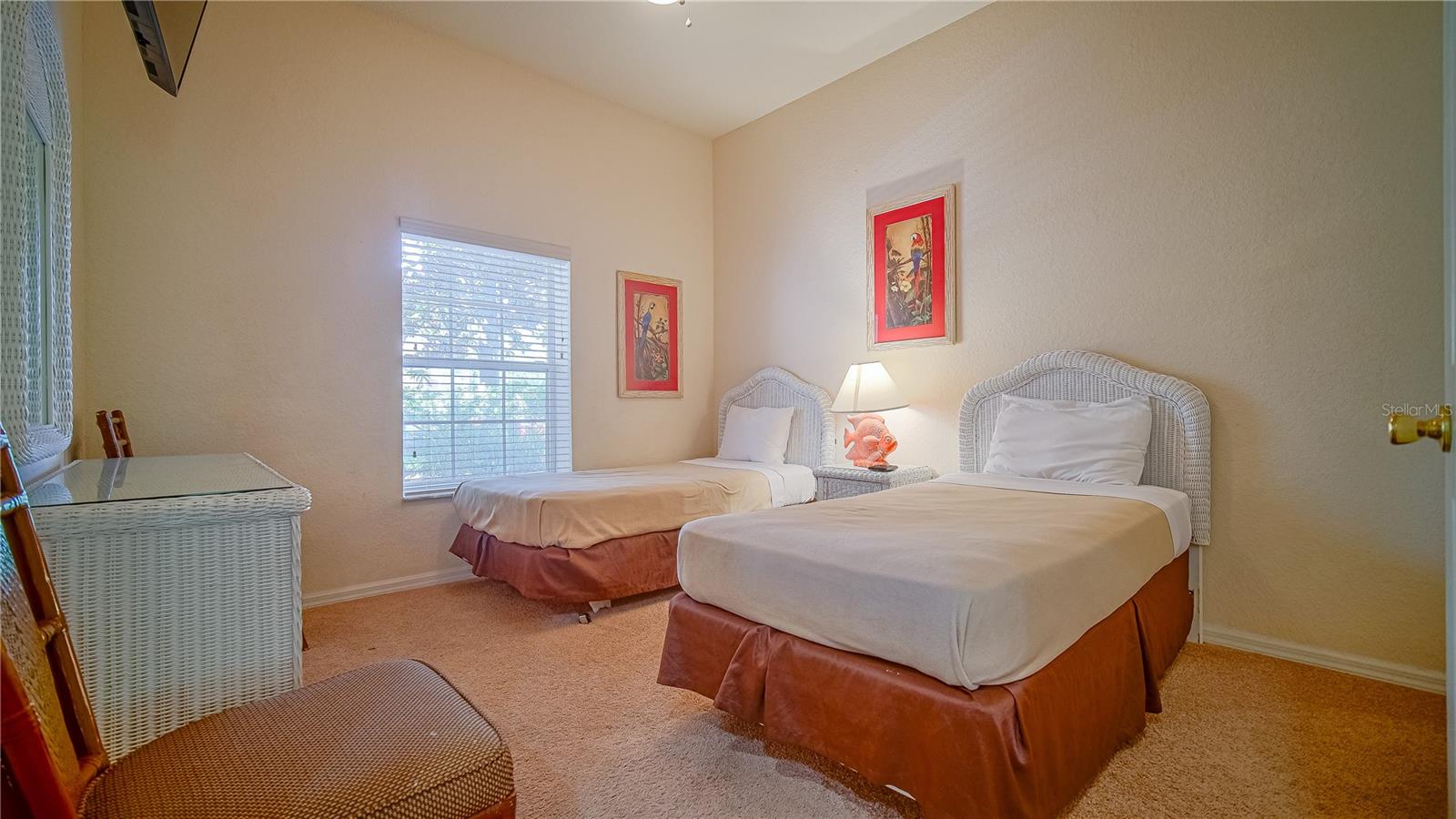 605 NEW PROVIDENCE 605