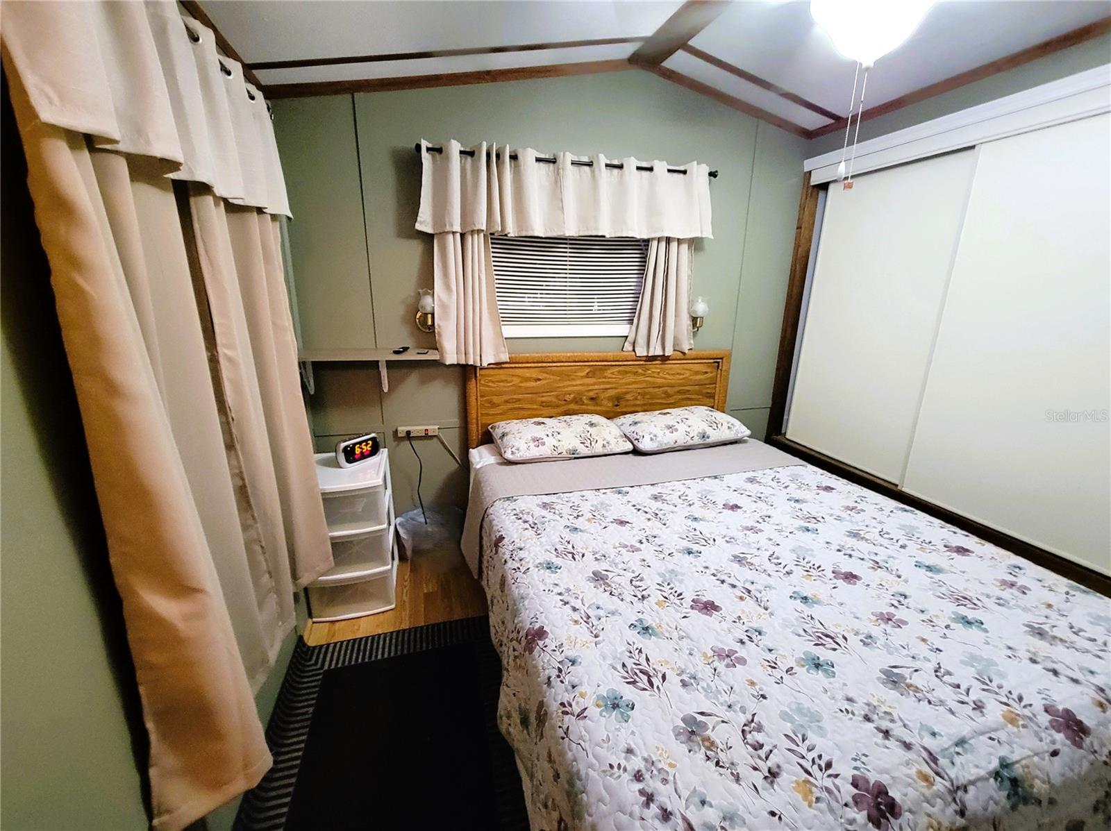 ALLIGATOR PARK COOP - Residential